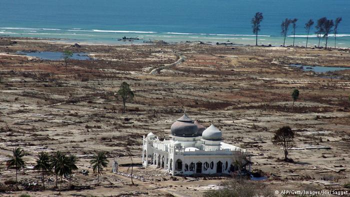 Masjid satu-satunya yang selamat dari Tsunami